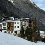 Hotel Versalerhof