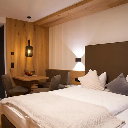 Versalerhof Hotel 3*
