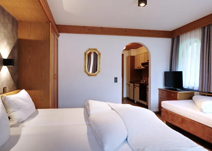 Versalerhof Отель