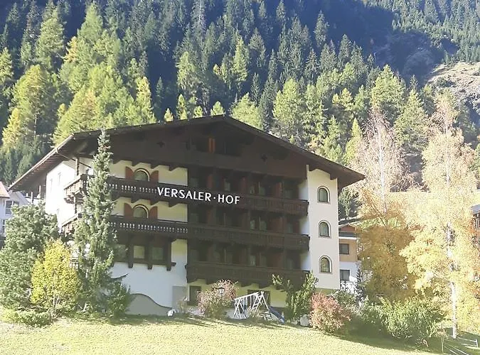 Отель Versalerhof