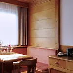 Versalerhof 3*