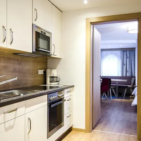 Versalerhof 3*